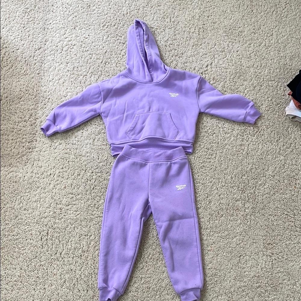 Reebok Purple Sweatpants and Joggers Matching Set